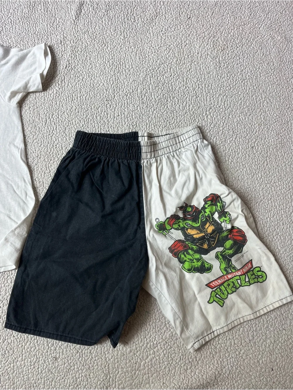 VINTAGE 1988 CHED TMNT BLACK & WHITE PAJAMA SET BOYS YOUTH M
